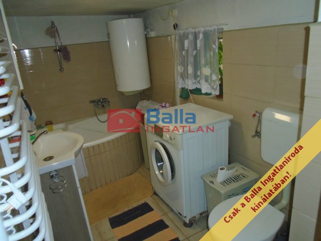 Eladó 93 m²-escsaládi ház Tiszakécske, Bögiszőlő utca: 19'900'000 Ft