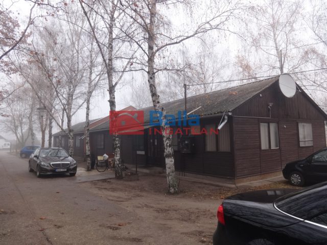 Eladó 7000 m²-estelephely Tiszakécske, Dózsa telep utca: 150'000'000 Ft