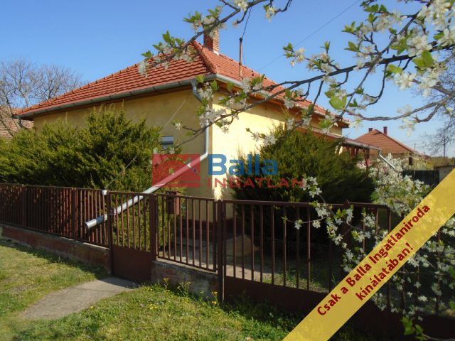 Eladó 70 m²-escsaládi ház Tiszakécske, Gábor Áron utca: 46'900'000 Ft