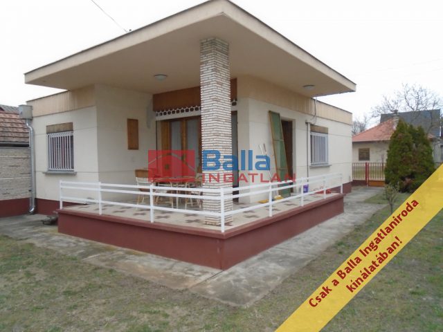 Eladó 42 m²-esüdülő Tiszakécske (Kerekdomb) , Rezeda utca: 23'900'000 Ft