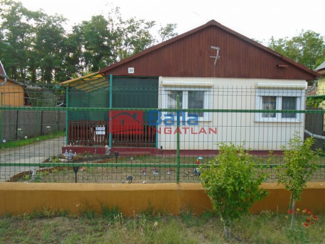 Eladó 50 m²-esüdülő Tiszakécske (Kerekdomb) , Szegfű utca: 20'500'000 Ft