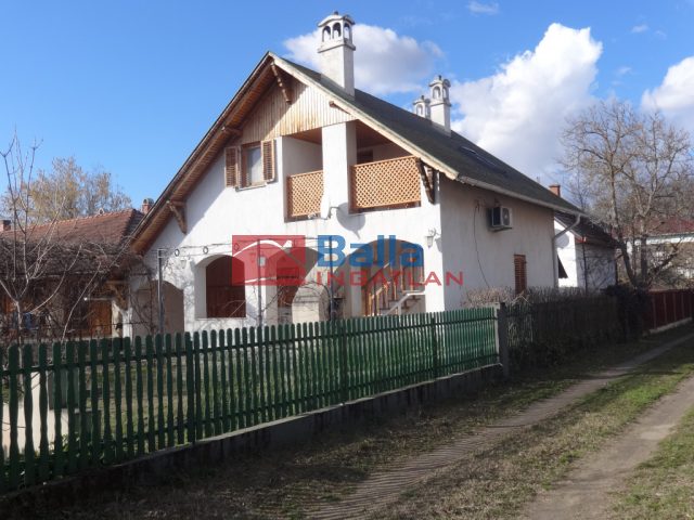 Eladó 74 m²-esüdülő Tiszakécske, Ponty utca: 48'000'000 Ft