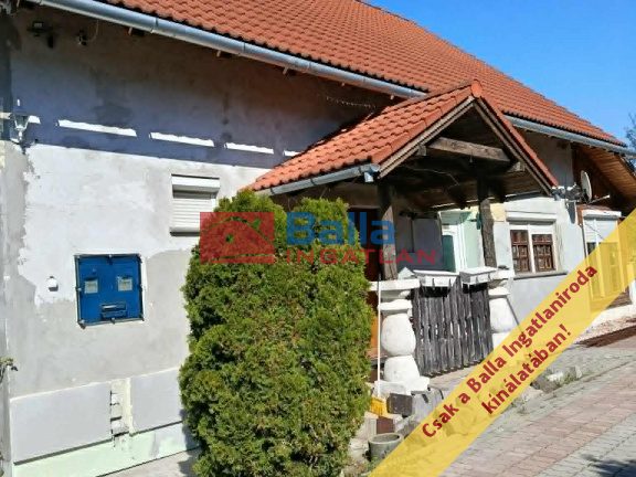 Eladó 160 m²-escsaládi ház Tököl, Dobó Katalin közeli utca: 136'000'000 Ft