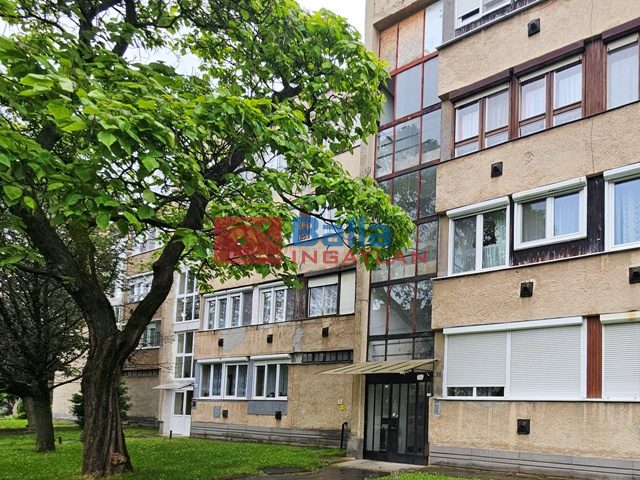 Eladó 62 m²-estársasházi lakás Vác, Harkály utca: 69'800'000 Ft