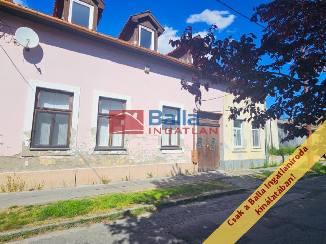 Eladó 81 m²-estársasházi lakás Vác, Hattyú utca: 64'900'000 Ft