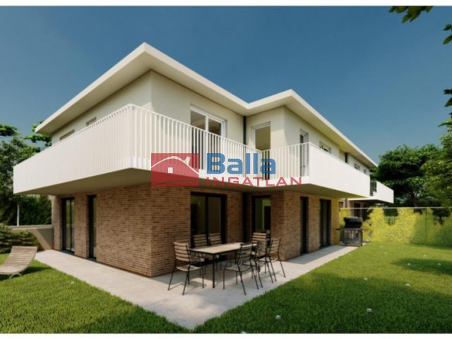 Eladó 92 m²-estársasházi lakás Vác, Václiget: 109'000'000 Ft