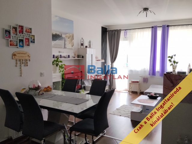 Eladó 55 m²-estársasházi lakás Veresegyház, Gyermekliget utca: 81'900'000 Ft