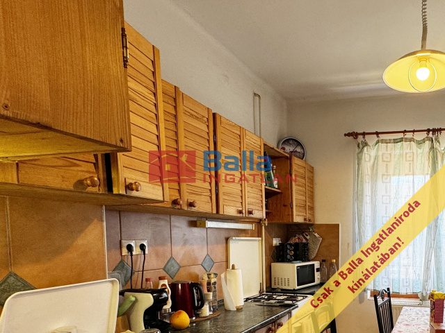 Eladó 90 m²-estársasházi lakás Veszprém, Dózsaváros: 75'000'000 Ft